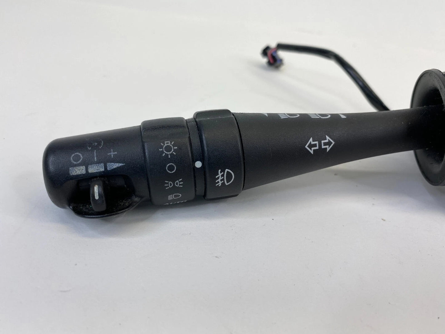 2004-2006 CADILLAC SRX TURN SIGNAL HEADLIGHT CONTROL SWITCH LEVER 25743472 OEM