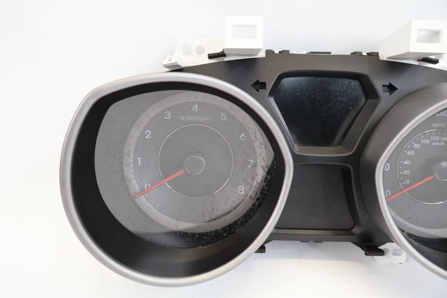 14-16 HYUNDAI 1.8L AT SPEEDOMETER INSTRUMENT CLUSTER GAUGE 213K MILES 940043X210