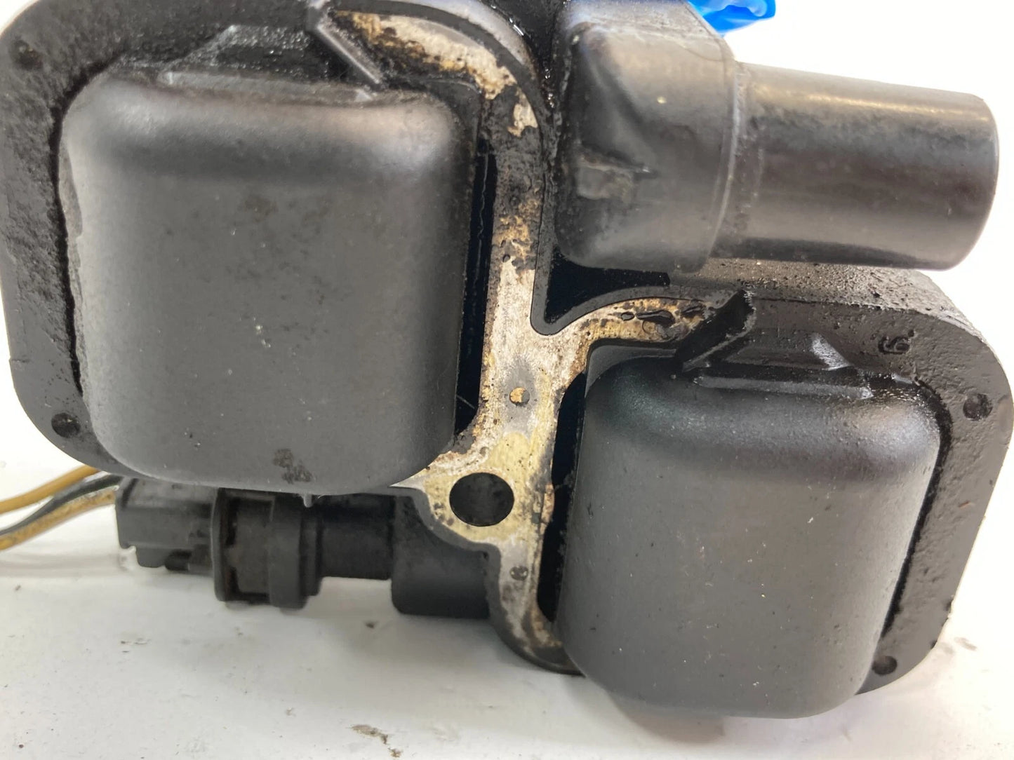 1999 2000 2001 2002 2003 MERCEDES-BENZ CLK430 4.3L AT IGNITION COIL BOSCH OEM