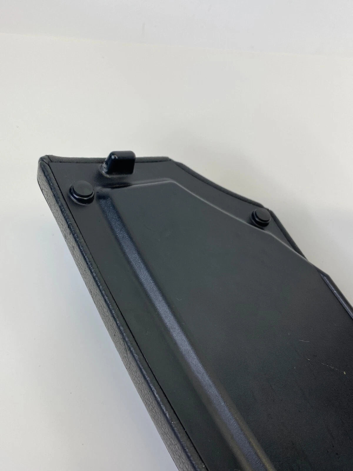 2009 2010 BMW 530I FRONT CENTER CONSOLE ARMREST LID ASSEMBLY 51169144941 OEM