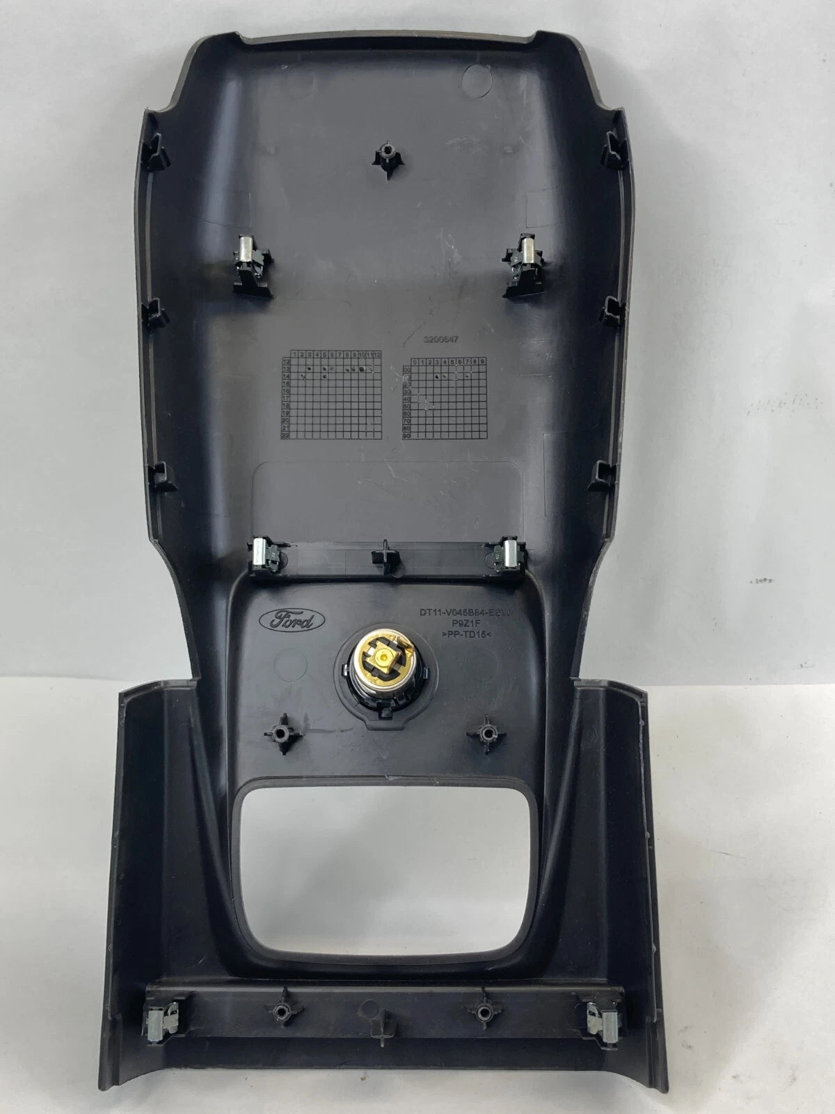 2014-2018 FORD TRANSIT CONNECT REAR CENTER CONSOLE POWER OUTLET TRIM PANEL COVER