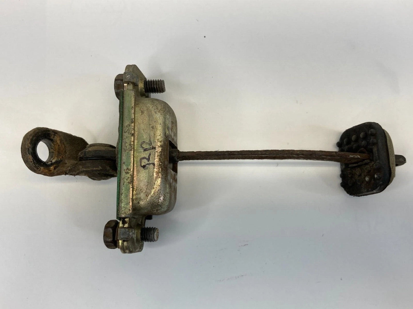 1996-2000 HYUNDAI ELANTRA SEDAN REAR RIGHT SIDE DOOR CHECK STOP STOPPER DETENT