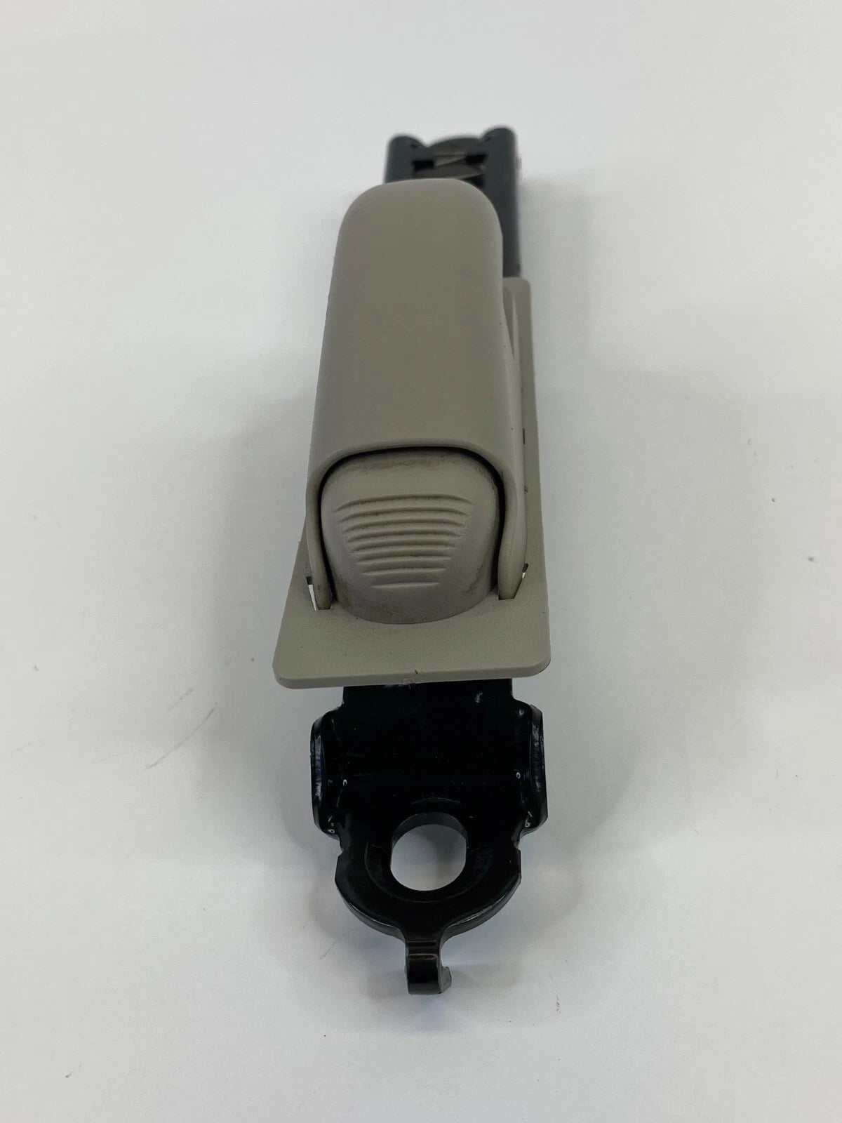 05-10 JEEP GRAND CHEROKEE FRONT LEFT SEAT BELT HEIGHT ADJUSTER 0XE25BD1AC OEM