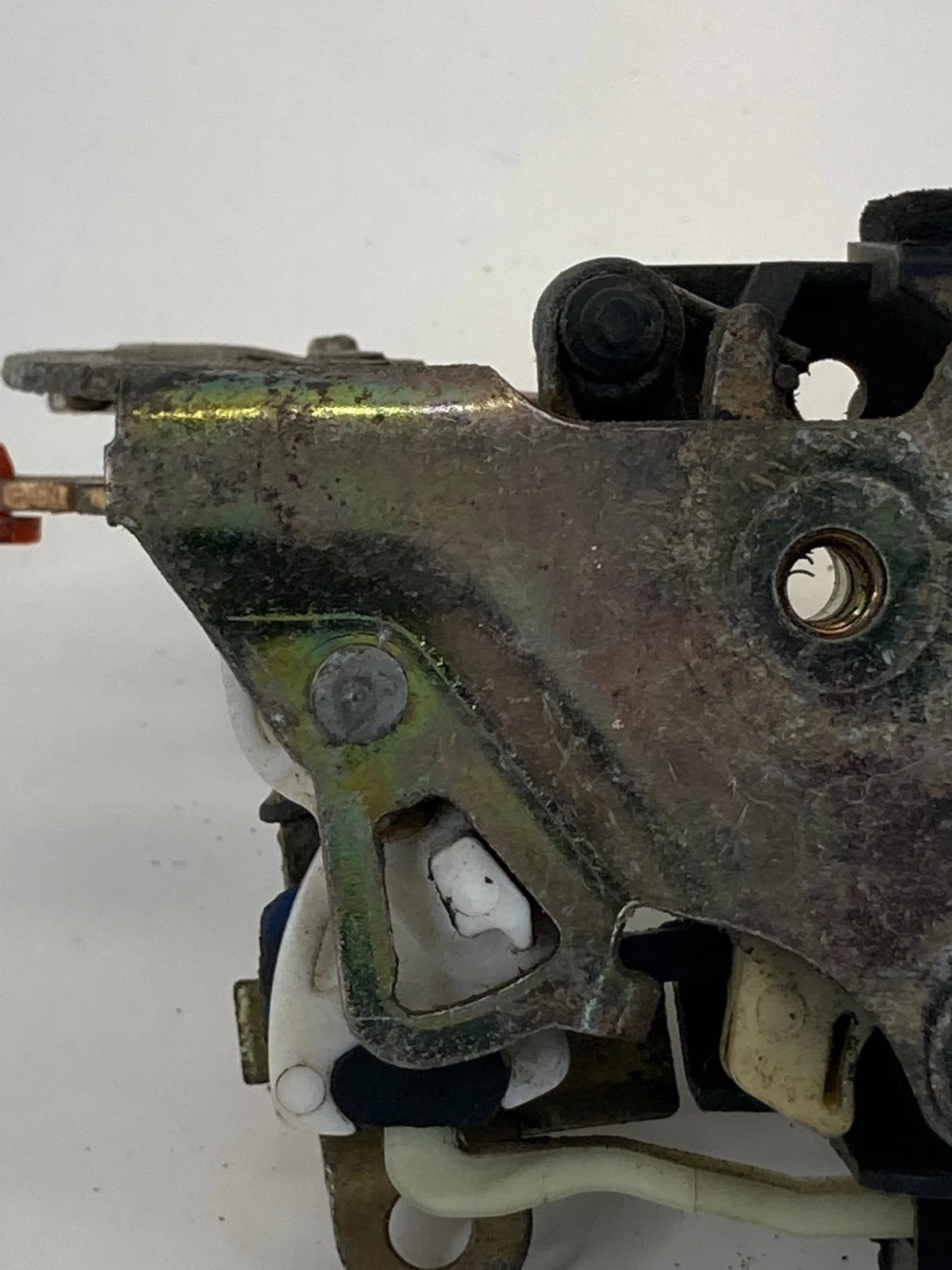 2002-2009 CHEVY TRAILBLAZER ENVOY FRONT RIGHT DOOR LOCK LATCH ACTUATOR 16872414