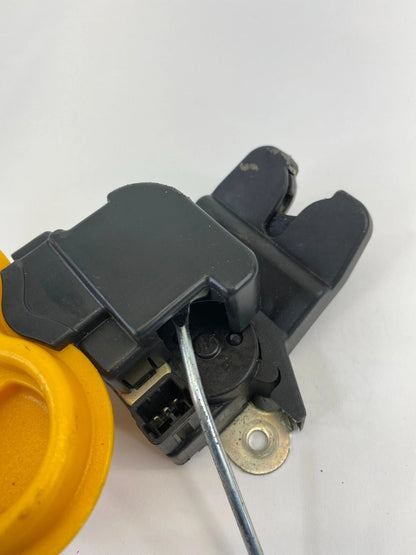 2006-2010 HYUNDAI ELANTRA SEDAN REAR TRUNK LID LOCK LATCH RELEASE ACTUATOR OEM
