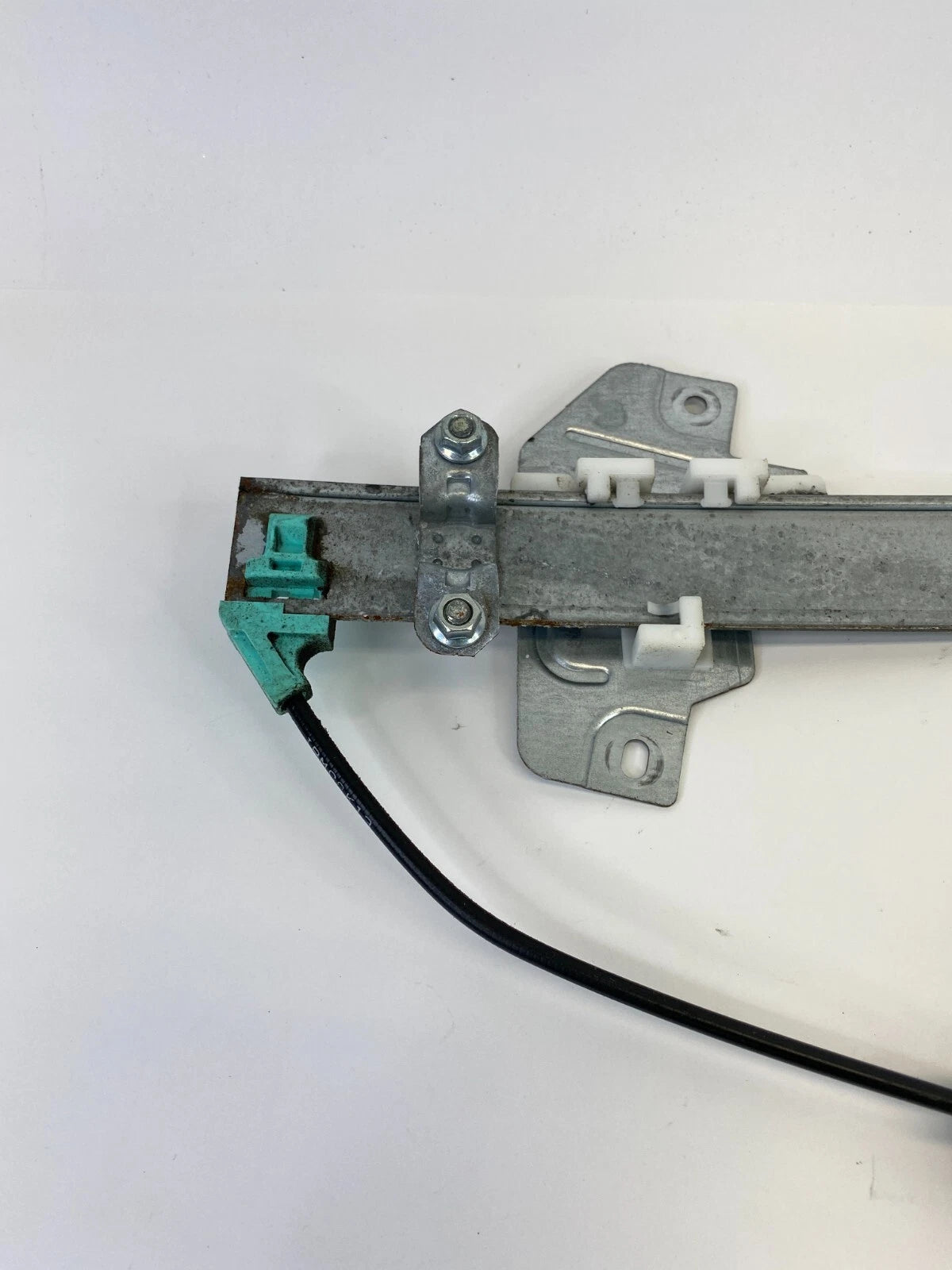 2006-2011 HYUNDAI ACCENT SEDAN FRONT LEFT DRIVER WINDOW REGULATOR ASSEMBLY
