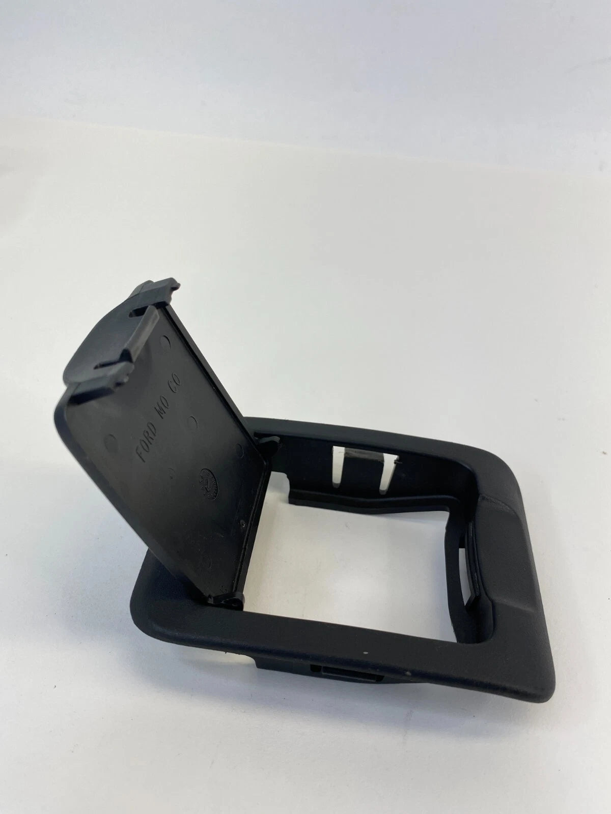 2010-2012 FORD TAURUS REAR SEAT CHILD SAFETY ANCHOR HOOK COVER TRIM OEM
