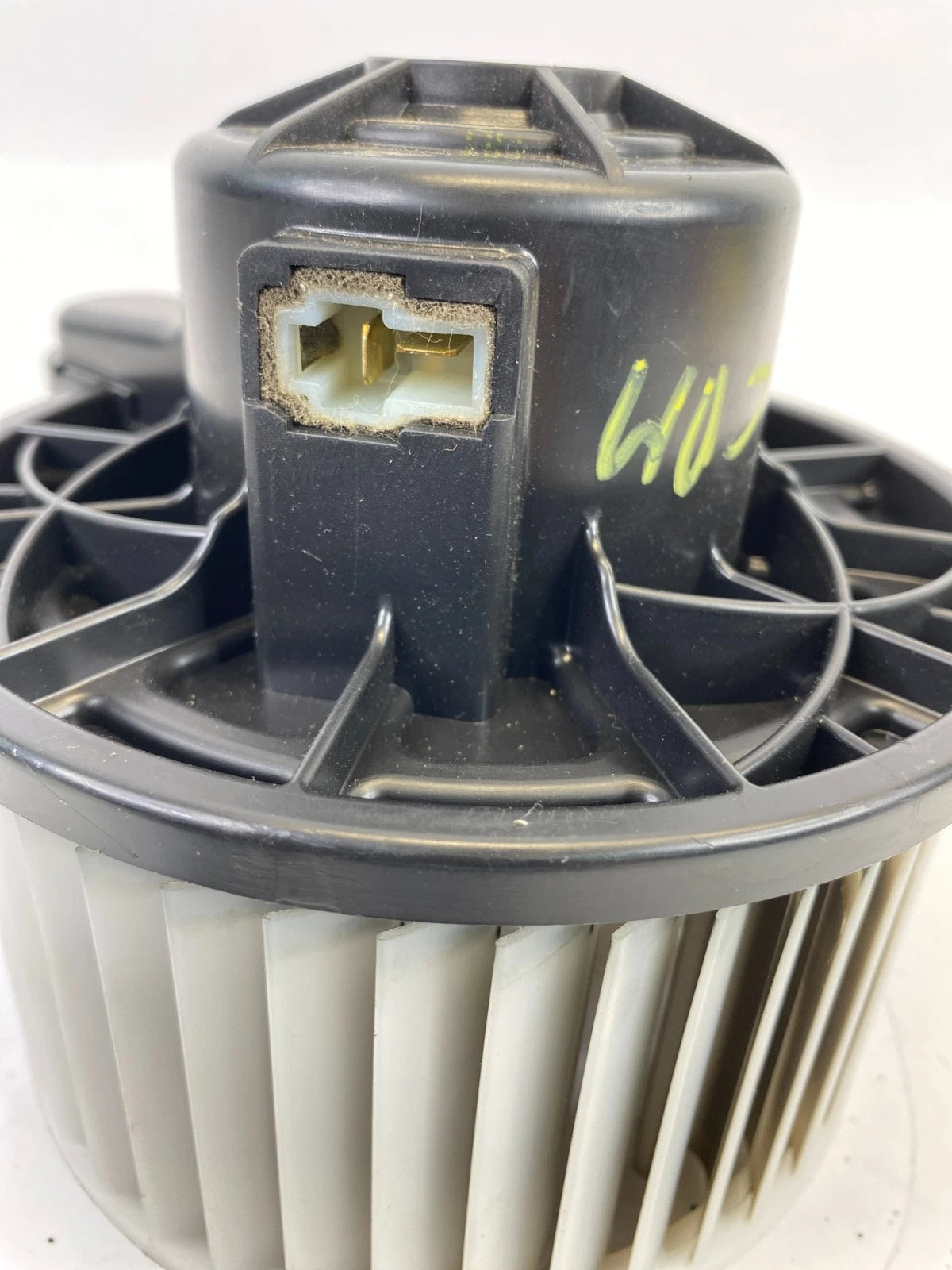 2007-2010 HYUNDAI ELANTRA SEDAN 2.0L A/C HEATER BLOWER MOTOR FAN F00S33F012 OEM