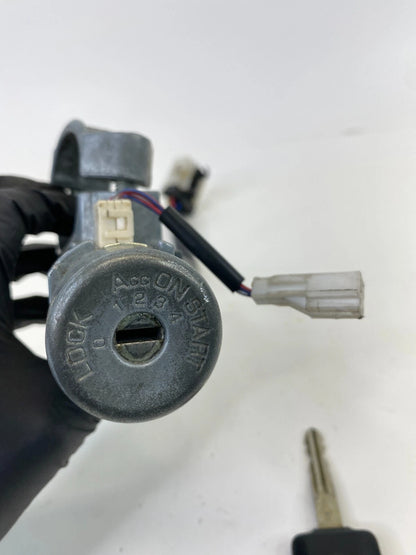 2004 04 Nissan Xterra 3.3L 12V 4WD AT Ignition Switch Lock Cylinder & Key OEM