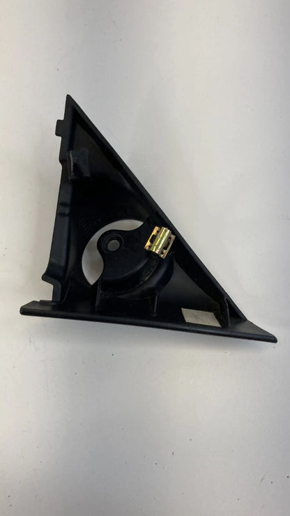 2001-2005 HONDA CIVIC LEFT SIDE DOOR CORNER COVER TRIM 76270-S5P-A100 OEM