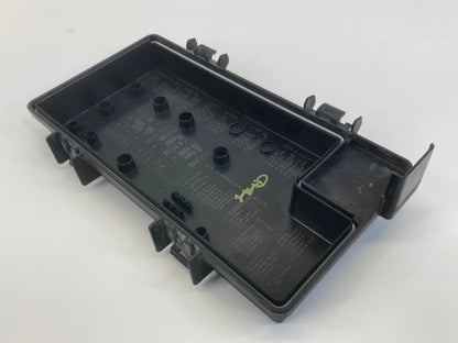 2009 2010 DODGE JOURNEY 3.5L A/T ENGINE FUSE RELAY BOX COVER CAP LID R62337-001