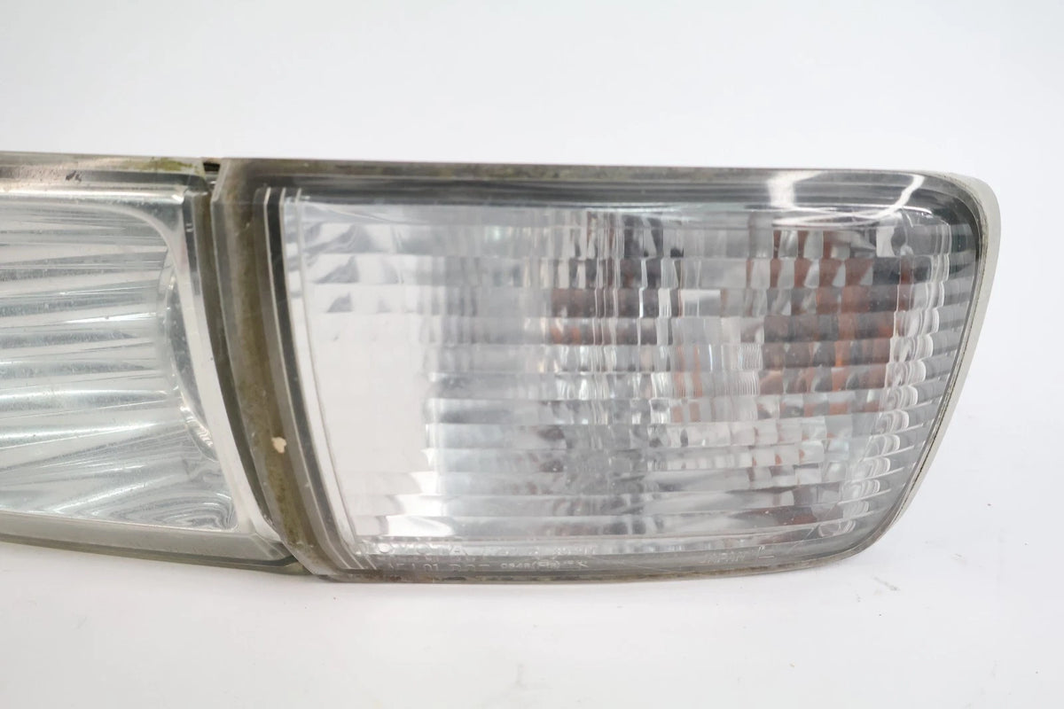 2003-2005 TOYOTA 4RUNNER DRIVER LEFT BUMPER FOG LIGHT TURN SIGNAL LAMP ASSY OEM
