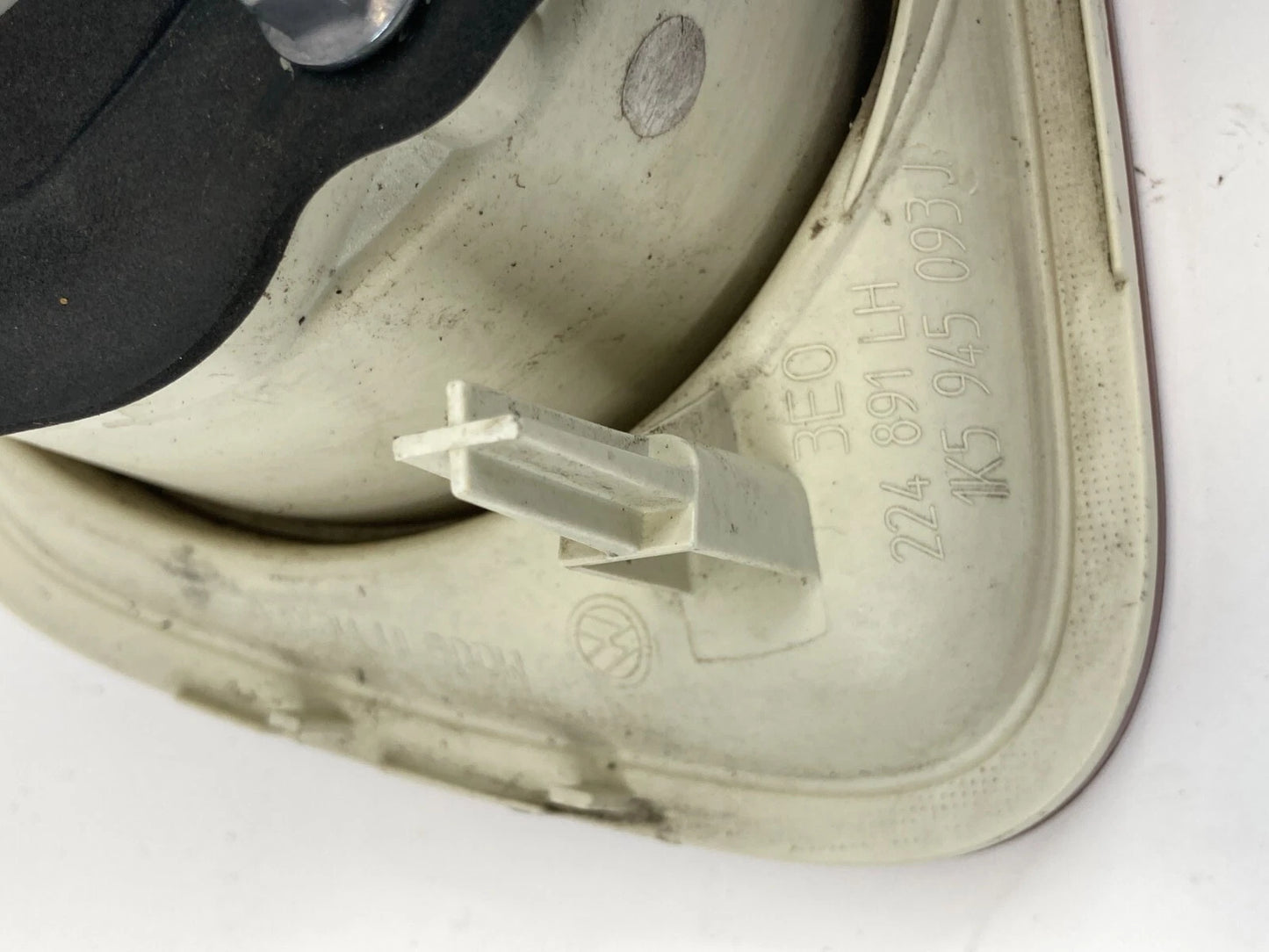 05-07 Volkswagen Jetta Sedan Left Side Inner Tail Light Taillight 1K5945093J OEM