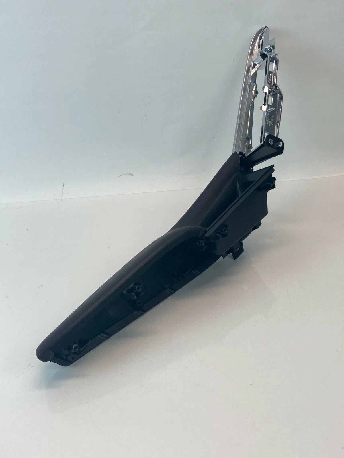 14-17 MAZDA 6 MAZDA6 REAR RIGHT INNER DOOR ARMREST PULL HANDLE TRIM CHROME OEM
