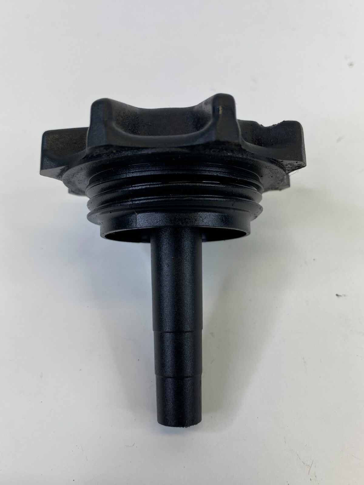 06 BMW 330xi 07 08 328xi 3.0L Power Steering Fluid Container Reservoir Cap Cover