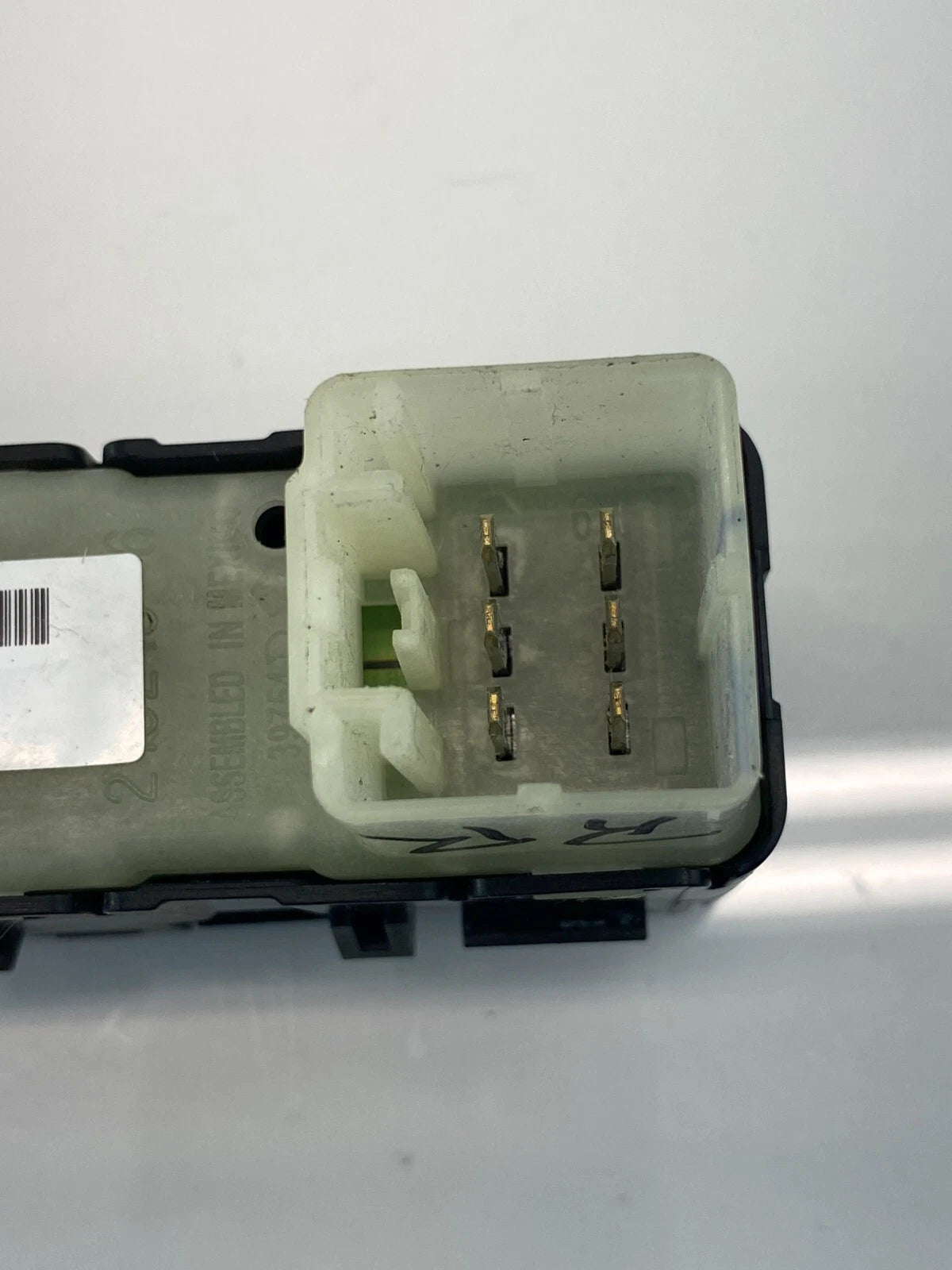 07-10 JEEP GRAND CHEROKEE DODGE REAR RIGHT SIDE WINDOW SWITCH 04602787AA