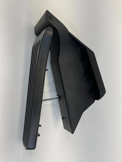 12-16 MERCEDES-BENZ E350 3.5L V6 ENGINE ACCELERATOR GAS PEDAL 204-300-11-04 OEM