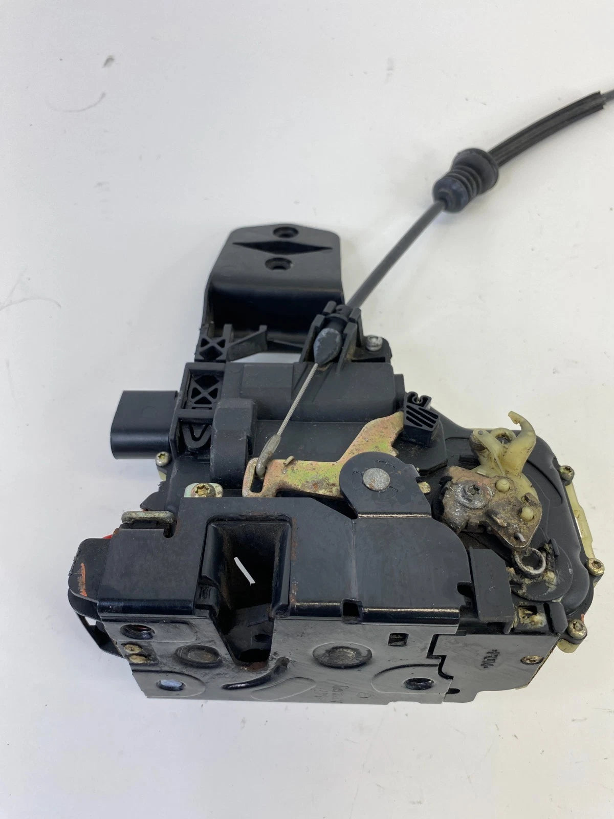 1999-2010 VOLKSWAGEN BEETLE FRONT RIGHT SIDE DOOR LOCK LATCH ACTUATOR OEM