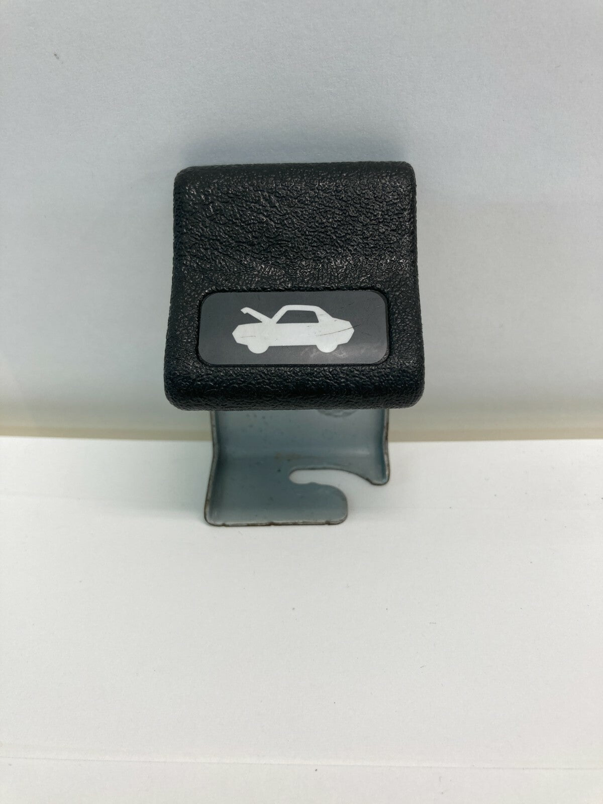 2002-2007 Subaru Impreza Hood Bonnet Release Handle Lever Hood Release Handle