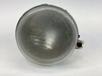 2009 VOLKSWAGEN ROUTAN FRONT LEFT DRIVER SIDE BUMPER FOG LIGHT LAMP 04805857AB
