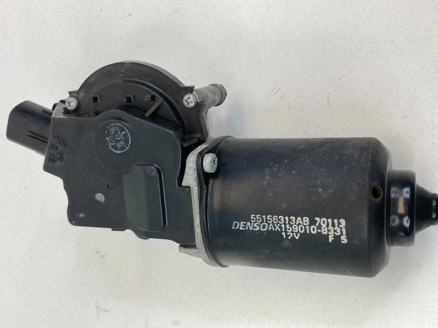2005-2007 JEEP GRAND CHEROKEE FRONT WINDSHIELD WIPER MOTOR UNIT OEM 55156313AB