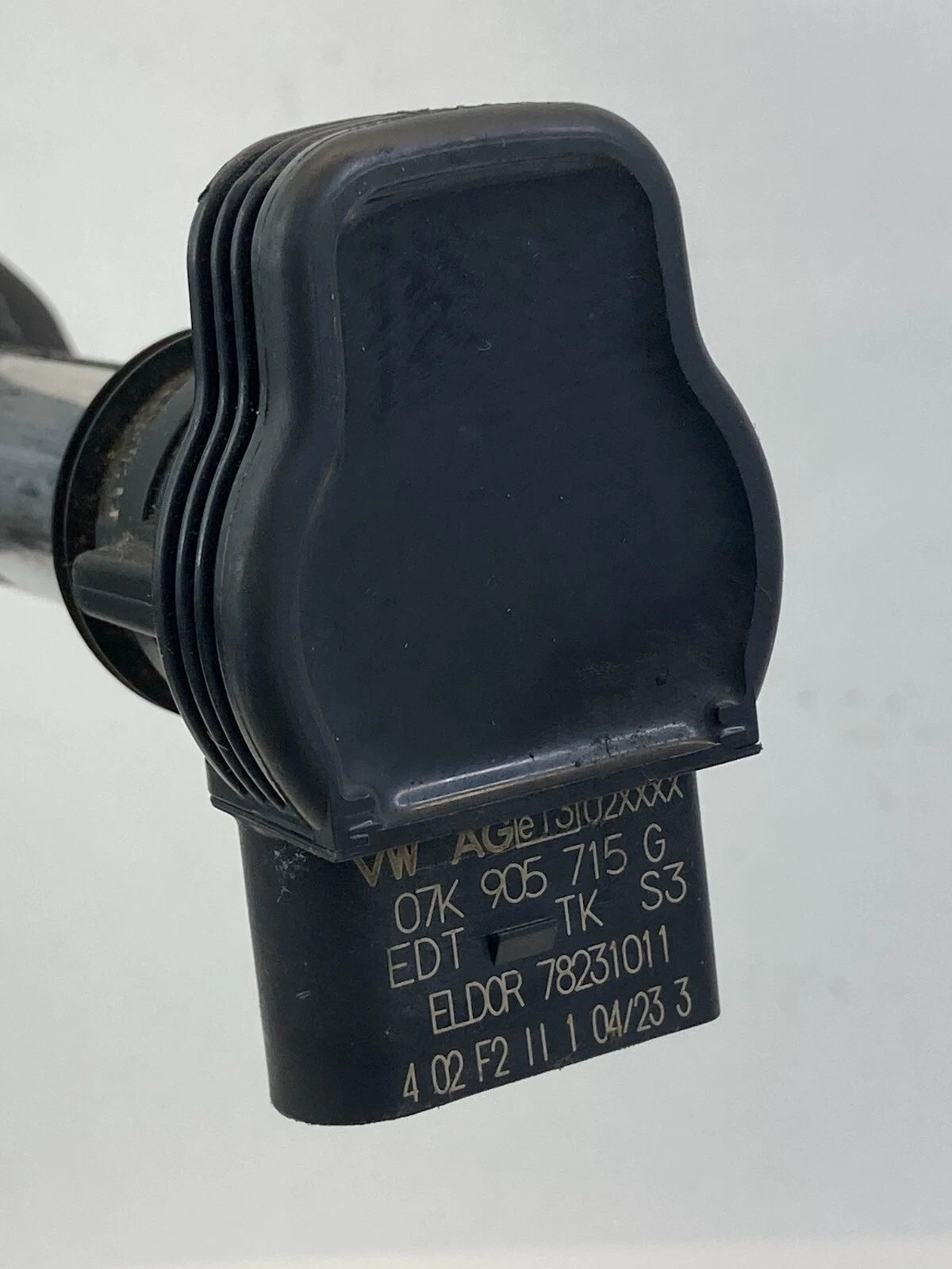 2006-2013 AUDI A3 HATCHBACK 2.0L L4 16V ENGINE IGNITION COIL 07K-905-715-G OEM