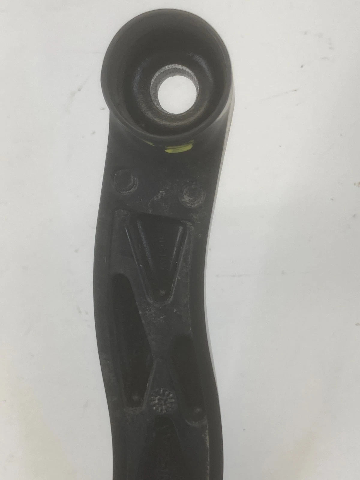 2013-2019 NISSAN SENTRA FRONT WINDSHIELD WIPER ARM SET PAIR LEFT RIGHT OEM