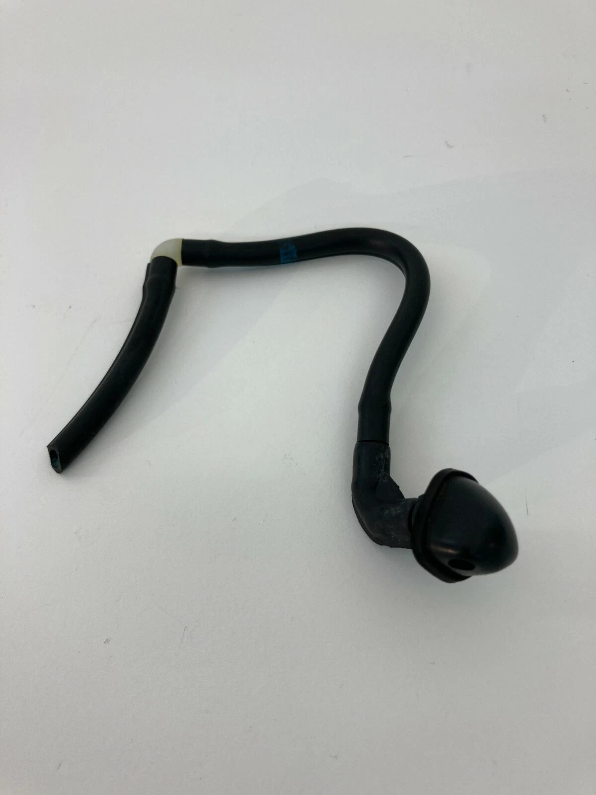 2002-2006 SUBARU IMPREZA WINDSHIELD WIPER WASHER SPRAYER NOZZLE OEM