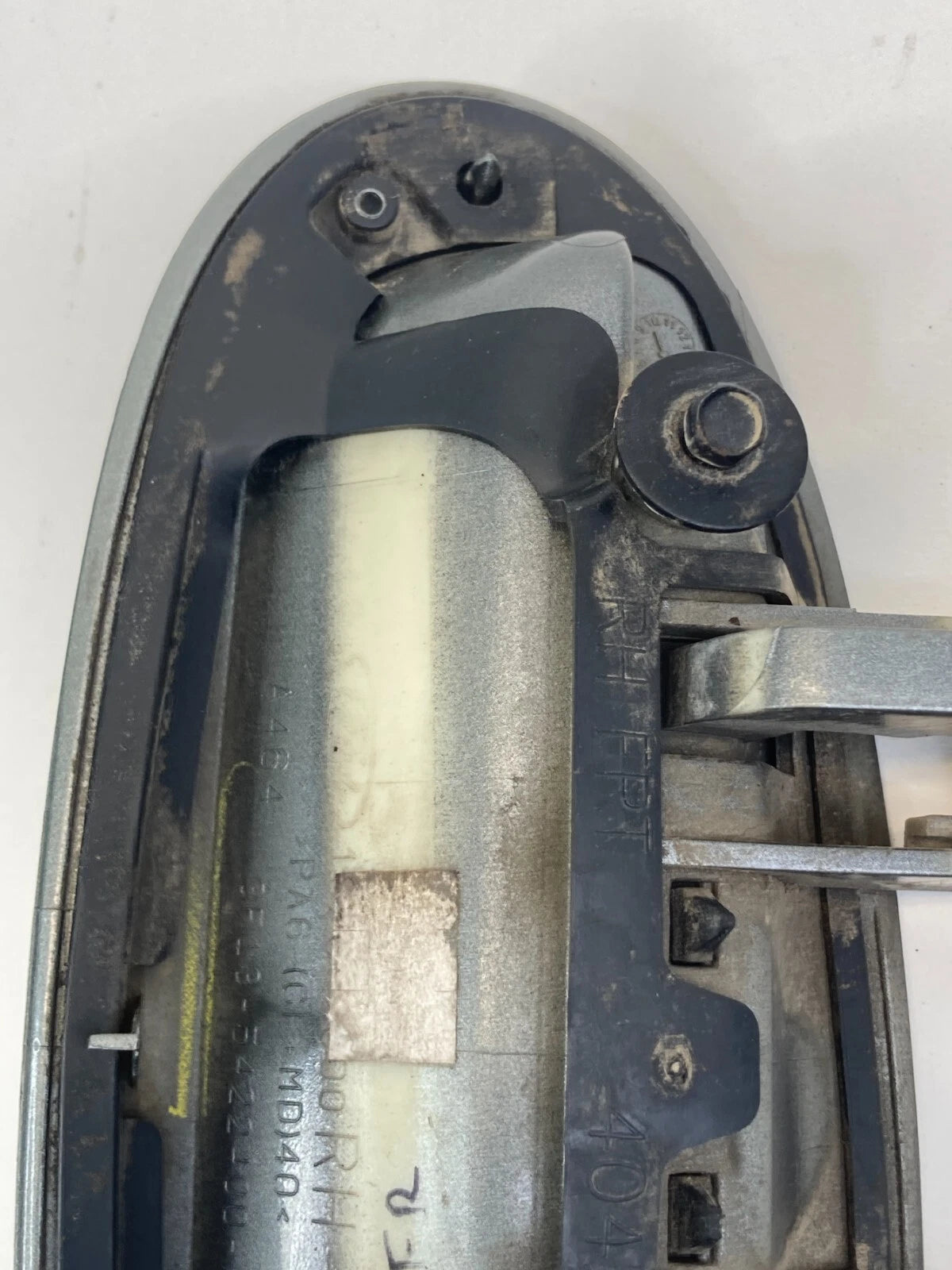 2003-2007 FORD TAURUS SEDAN FRONT RIGHT SIDE EXTERIOR DOOR HANDLE 3F13-5422400-A