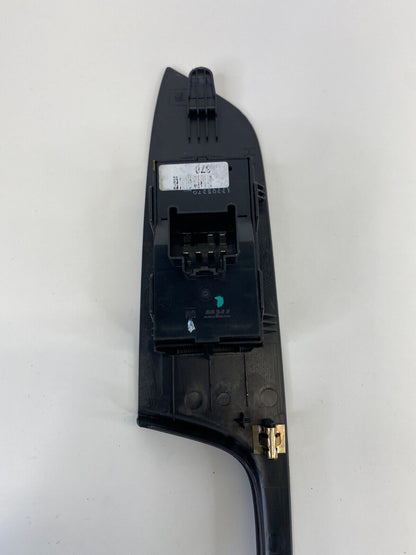 2010-2017 Chevrolet Equinox Front Right Door Window Control Switch 13305370