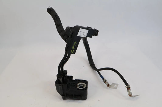 2012-2017 HYUNDAI ACCENT BATTERY POSITIVE CABLE TERMINAL W/ COVER OEM