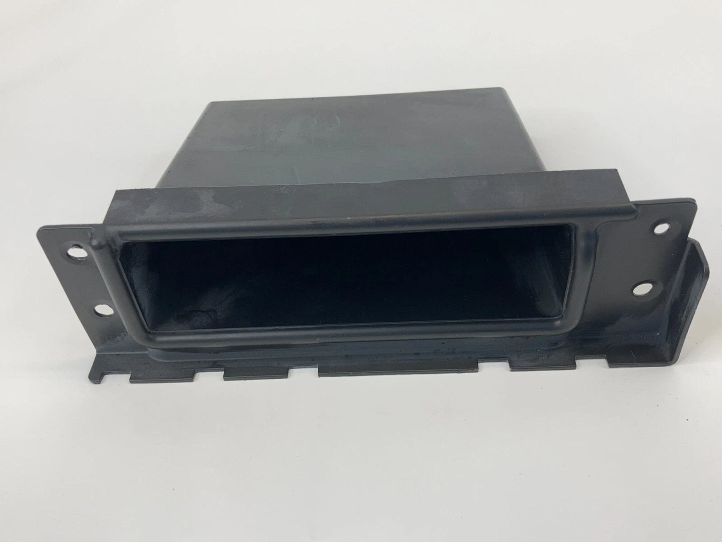 2004-2007 BMW 530I SEDAN REAR TRUNK STORAGE BIN COMPARTMENT TRAY 51477136229
