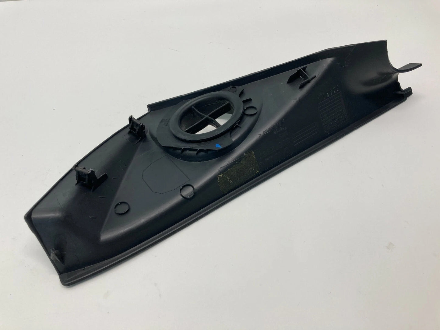04-11 VOLVO S40 RIGHT SIDE DASH END CAP COVER PANEL BEZEL TRIM 30672383 OEM
