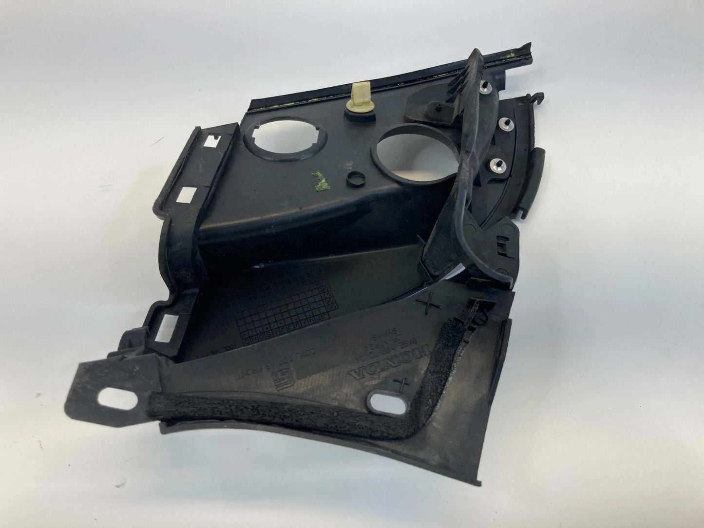 2006-2011 Honda Civic Sedan Front Right Windshield Cowl End Cap Cover OEM